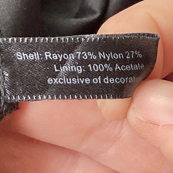 THE LIMITED Skirt Sz 12 Black Lace Lined Neutral Side Zip Knee Length Work - Picture 8 of 12